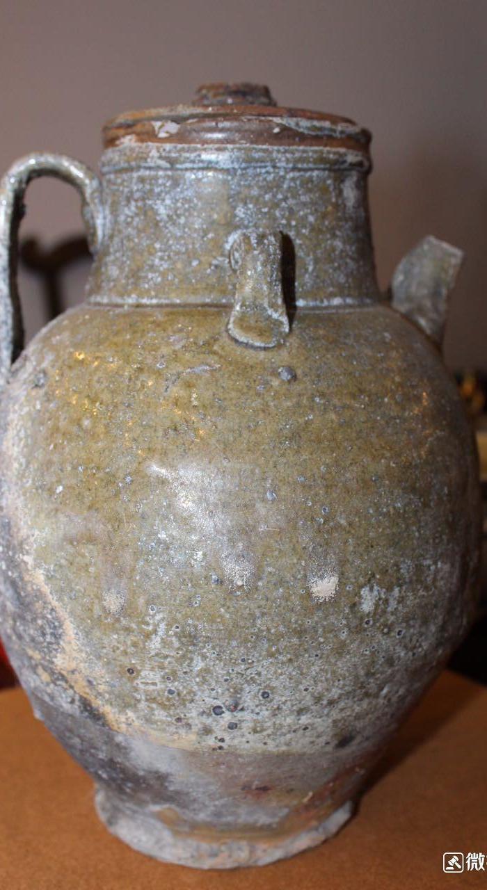 *宣州窑双系带盖子大执壶