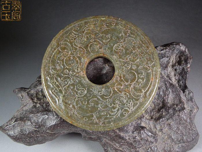 春秋夔龙玉璧,春秋玉璧出土图片,双龙玉璧_大山谷图库