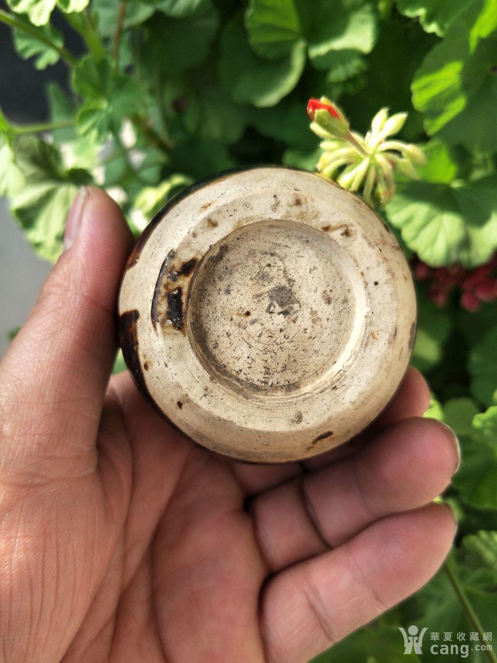 辽金定窑黑釉鸡心罐