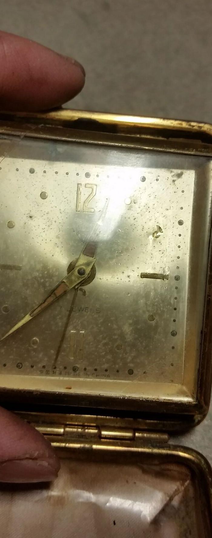 老钻石牌机械小钟