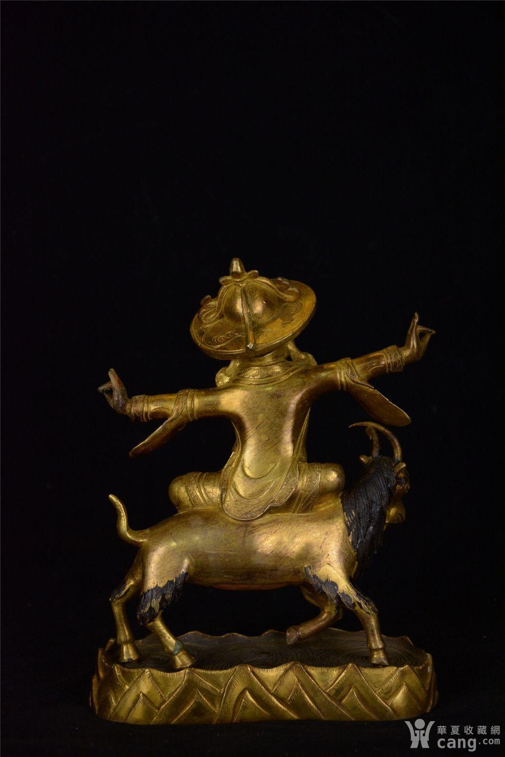 ql00028 清代 铜鎏金 骑羊护法 佛像