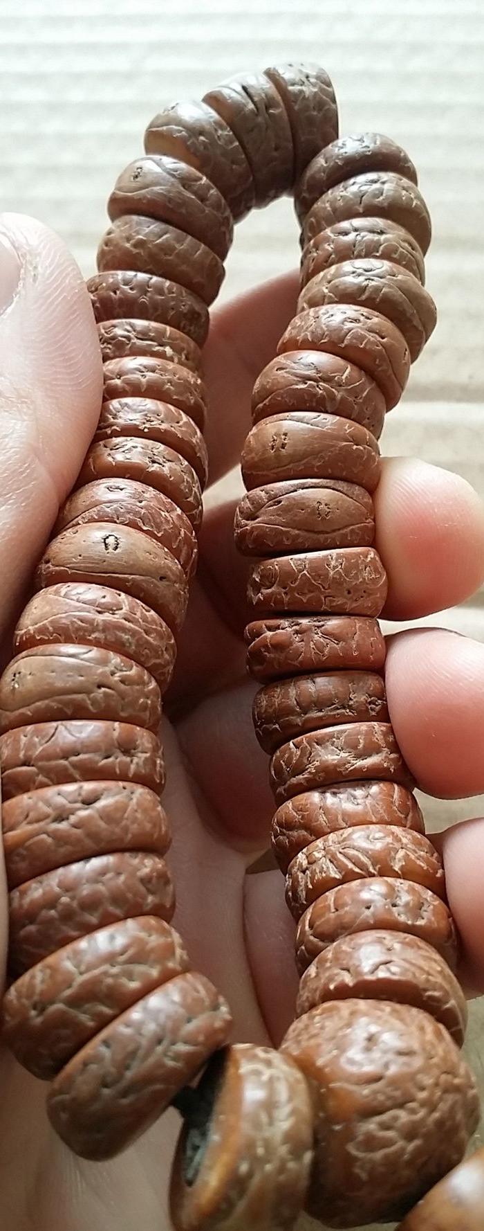 1.4精工凤眼菩提扇形切片手串