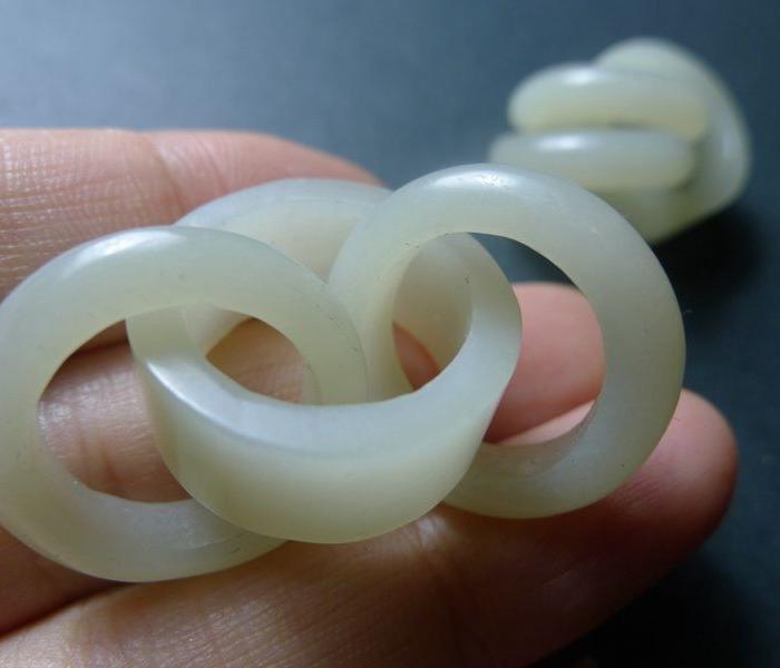 清代老和田玉白玉三连环耳环佩饰老物件