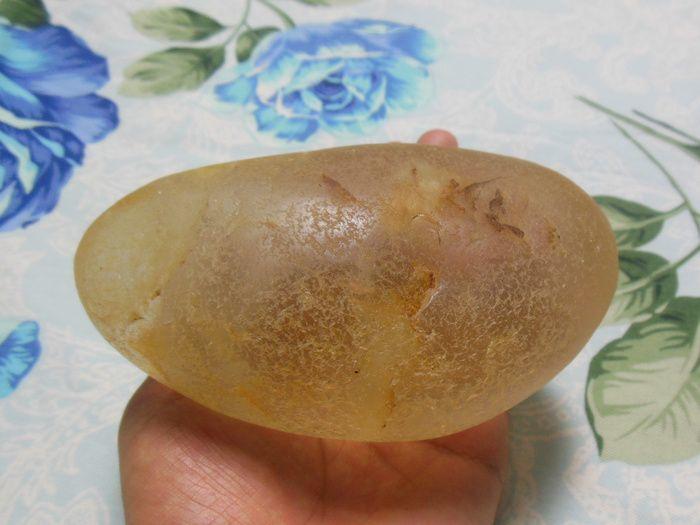 新疆宝石光原石_地摊交易_华夏收藏网