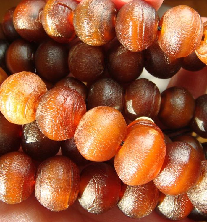 清代亚洲苏门答腊**1.6cm*108蜜色佛珠