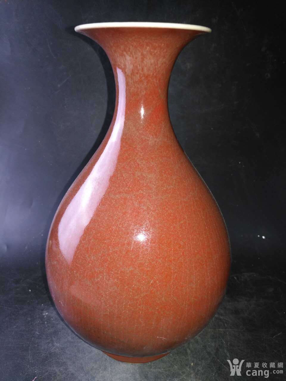 清代乾隆年制豇豆红玉壶春瓶