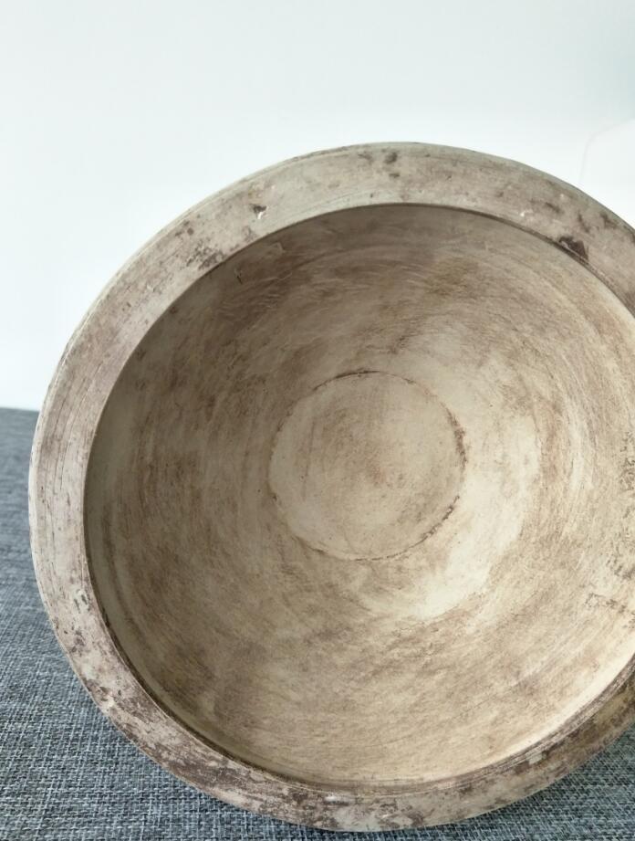 磁州窑缠枝荷口瓶