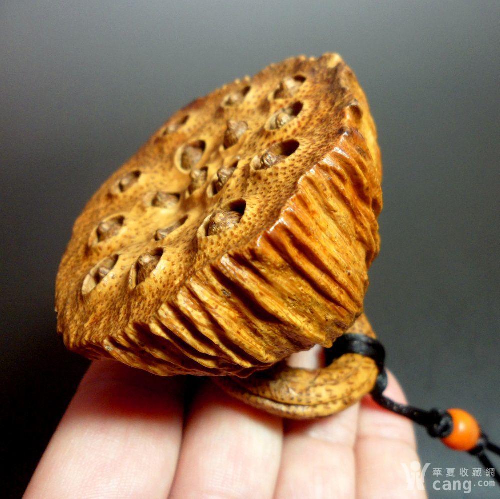 【精品】竹根雕刻莲蓬把件!