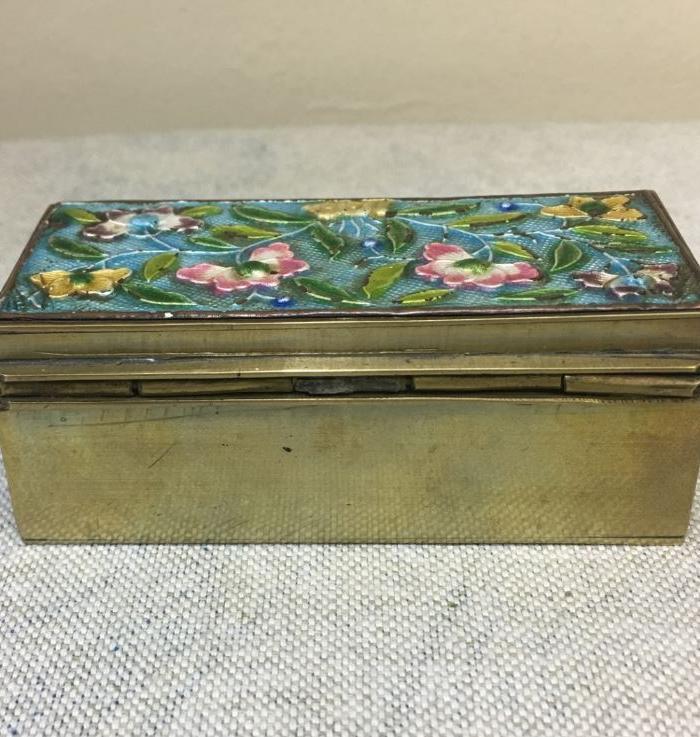 晚清民国铜胎烧蓝折枝花卉首饰盒