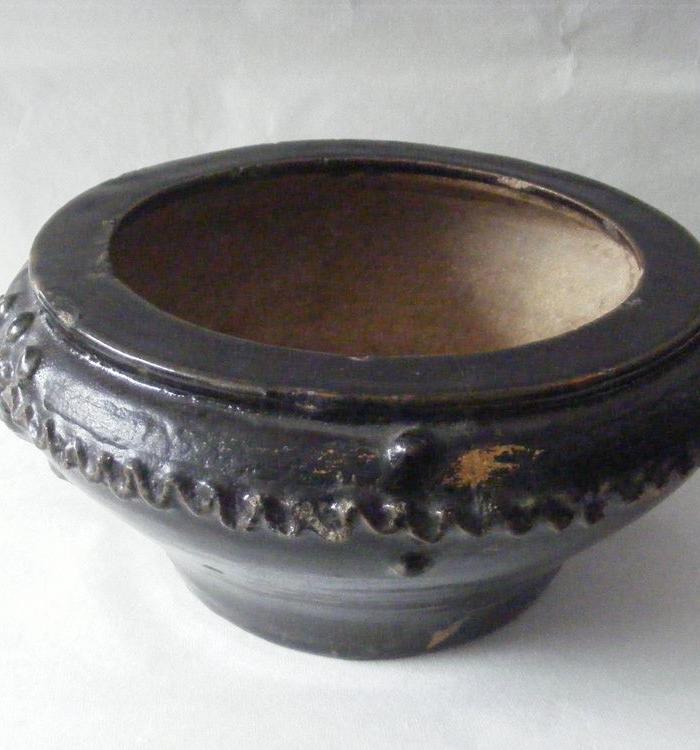 *黑釉兽耳大笔洗