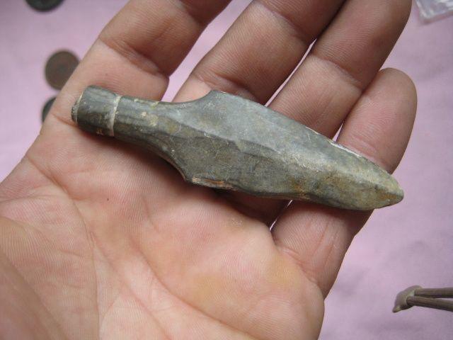一把保存不错的原始部落*时代的守猎用的石矛_地摊交易_华夏收藏网