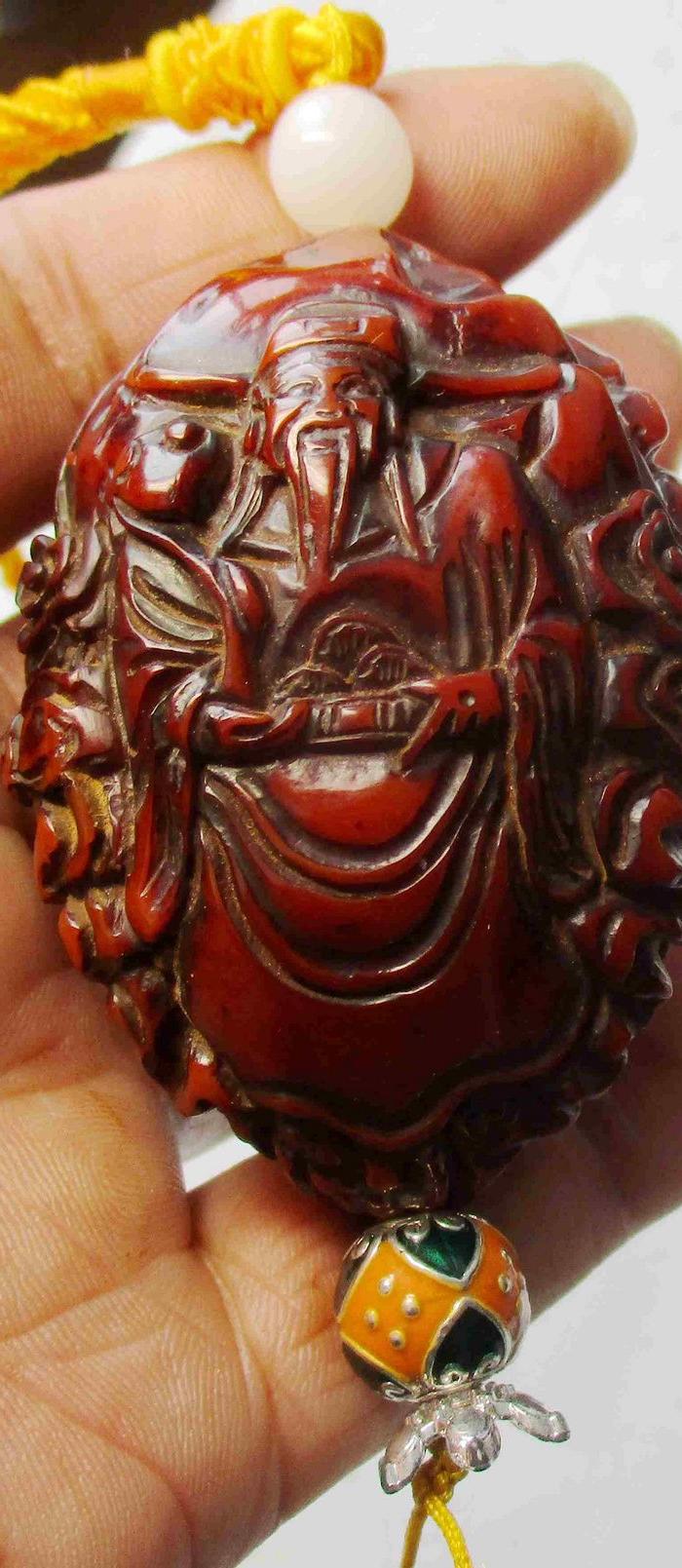 精奇宝贝;超大橄榄核手工精雕;福,禄.寿神像吊件手把件
