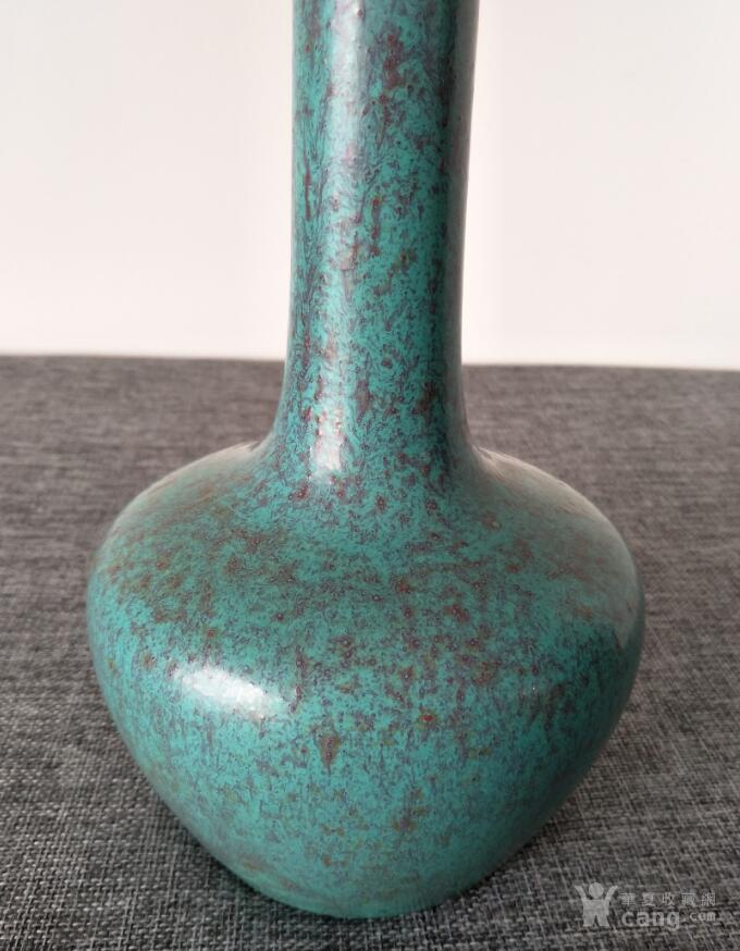 炉钧釉长颈瓶