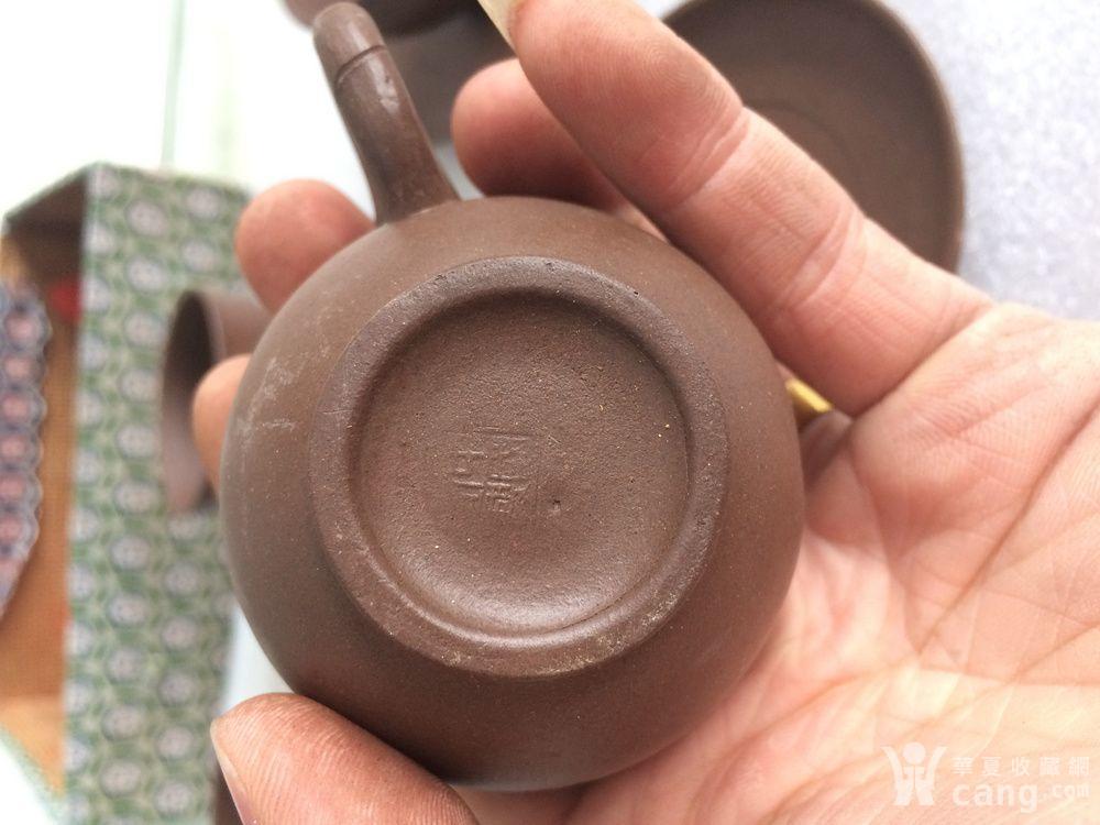 七八十年代老紫砂壶一套,汤云芳款,中国宜兴的