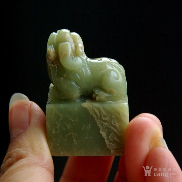 艾叶绿青田石貔貅章