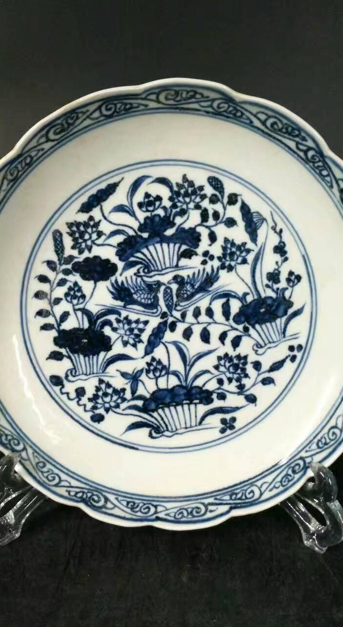 元青花鸳鸯纹盘