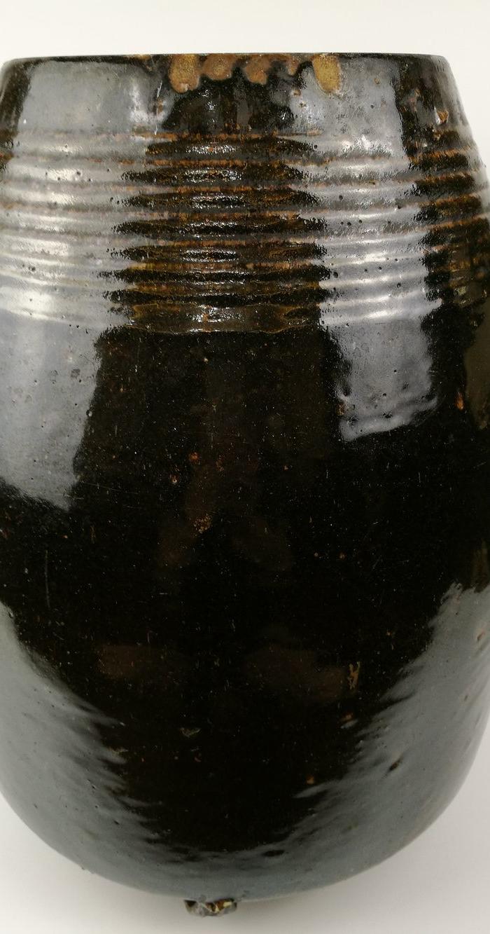 明代酱黑釉四系大立罐