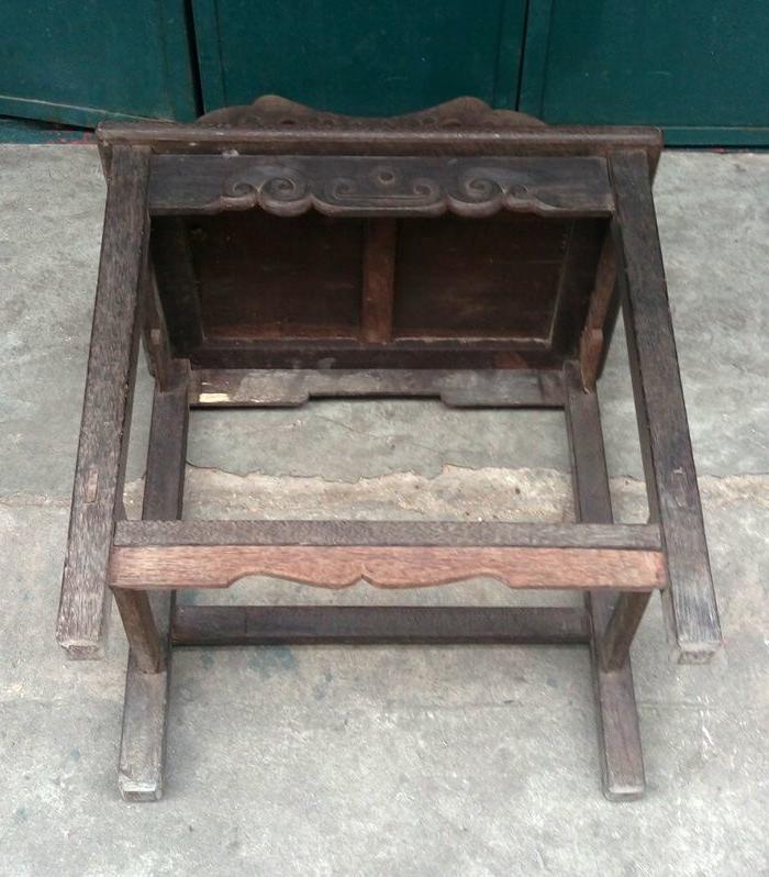 民国坤甸木靠背椅