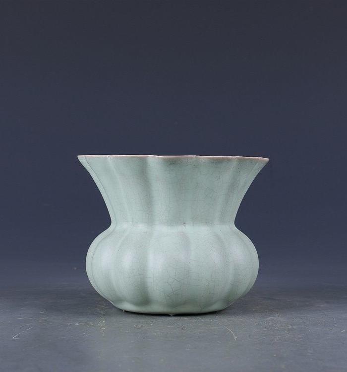 老瓷器宋汝窑豆青釉开片花口渣斗 老货摆件 旧货 古董古玩