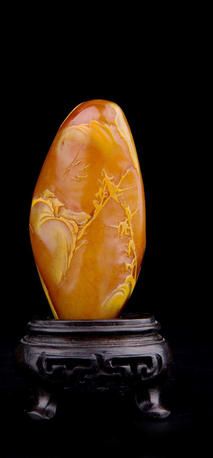 正宗寿山田黄石大师级薄意雕山水人物风景图摆件 附证书