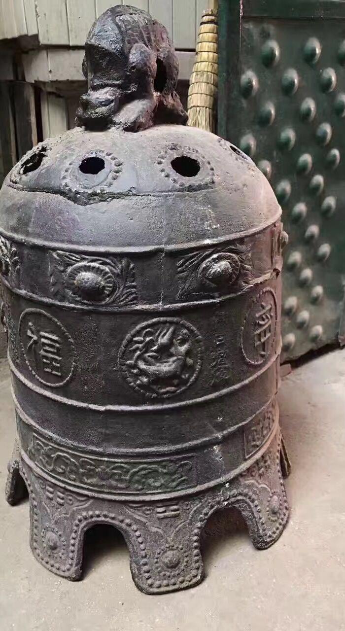 清代大铁钟一个._地摊交易_华夏收藏网