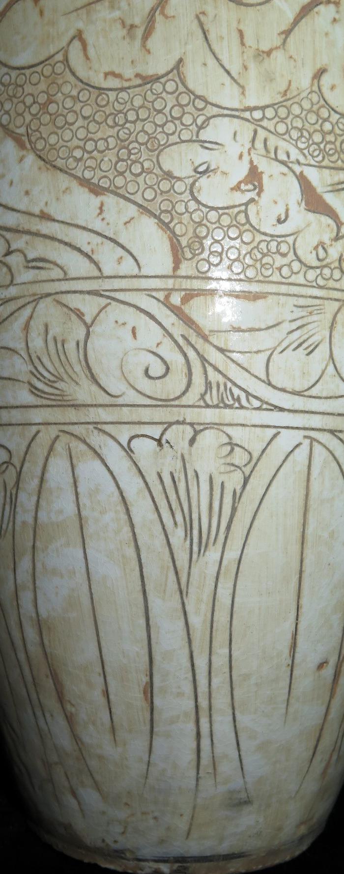 磁州窑婴戏梅瓶