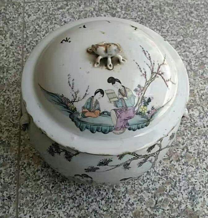民国胡子林的粉彩仕女大盖罐