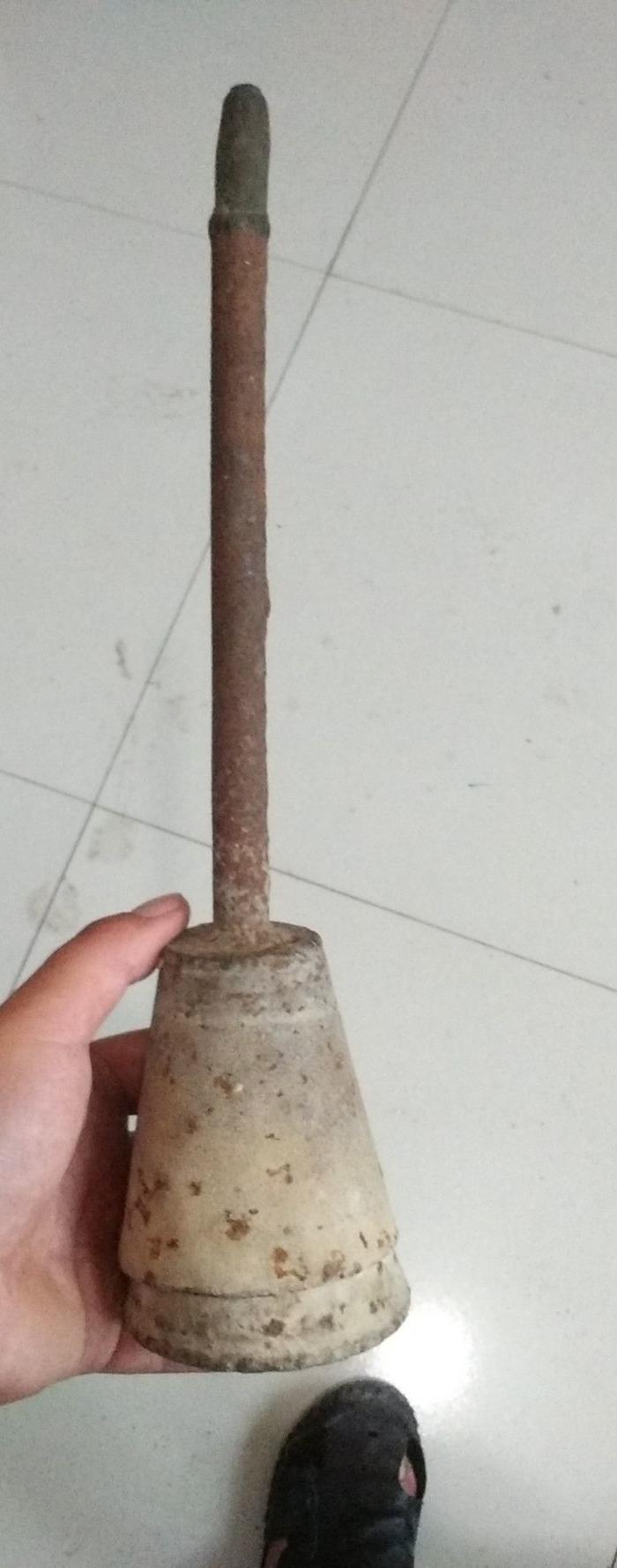 包老民国嘎石灯一个