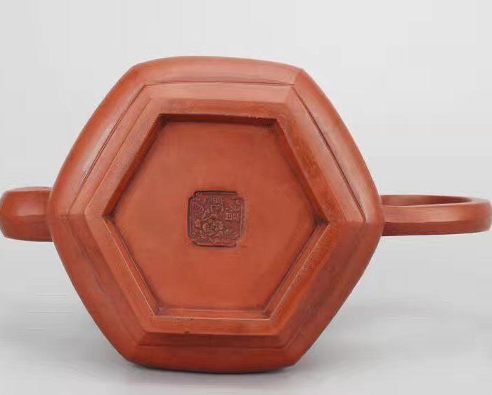 民国. 福记 款四季花卉诗文六方紫砂壶