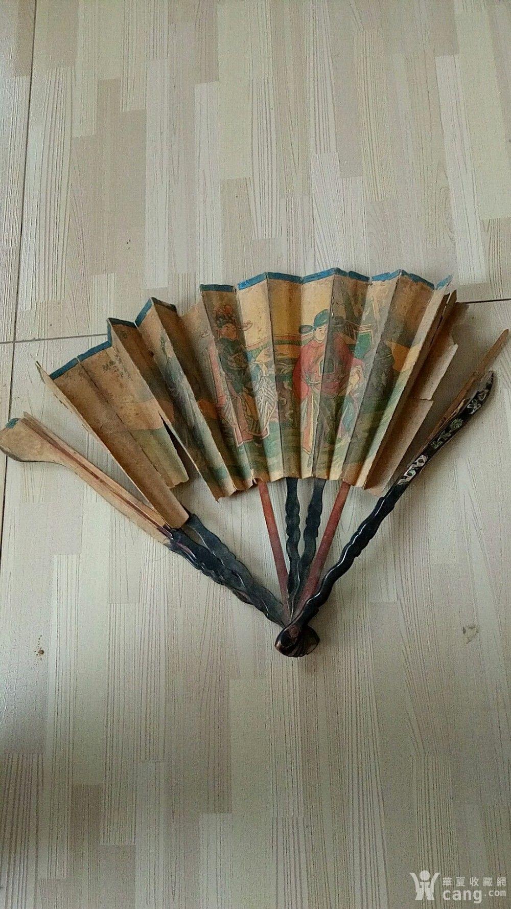 清代老破扇子一把 款不认得13831286687