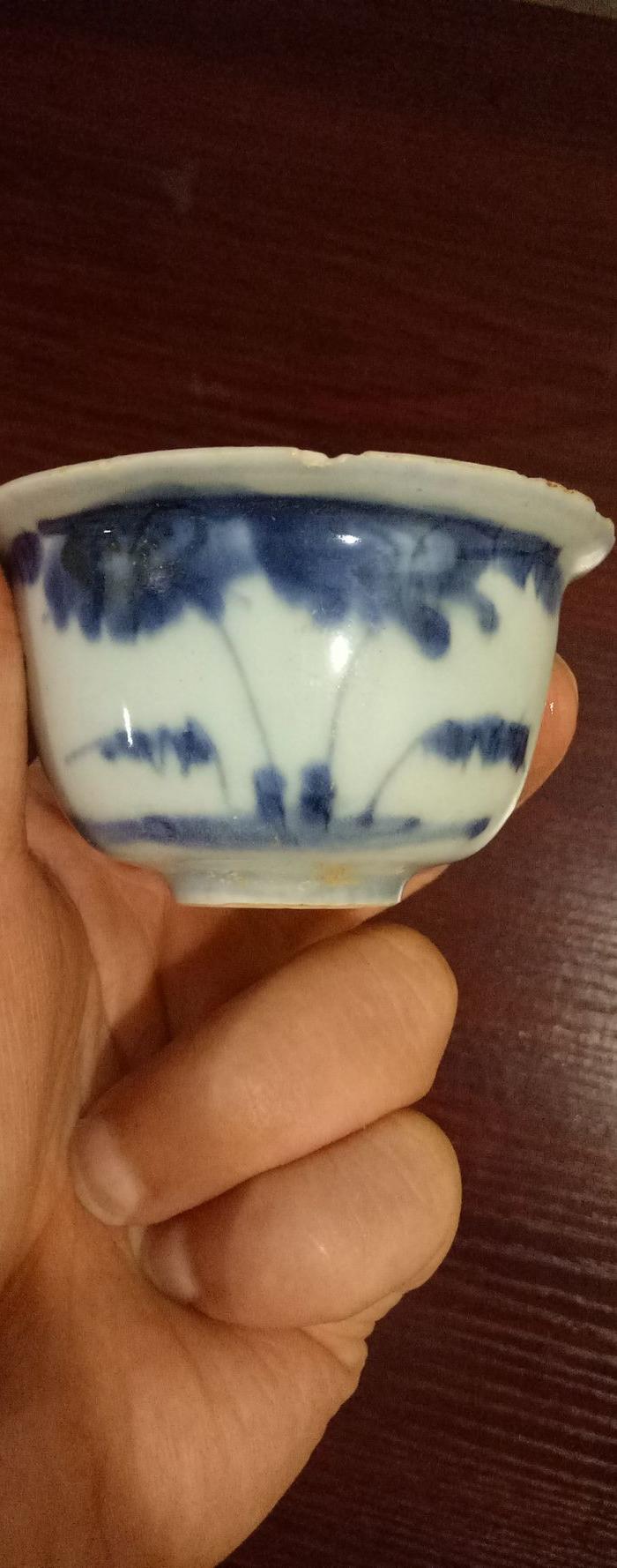 明中期青花小酒杯