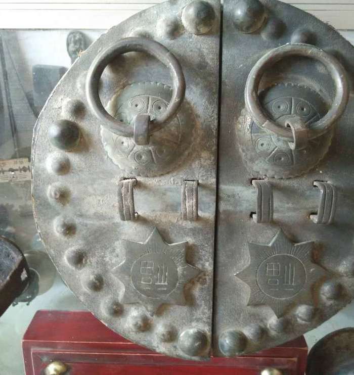 老门栓图片,农村大门门栓图片,古代门栓图片_大山谷图库