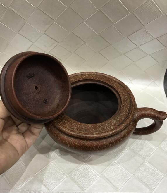 紫砂壶大师周桂珍工艺