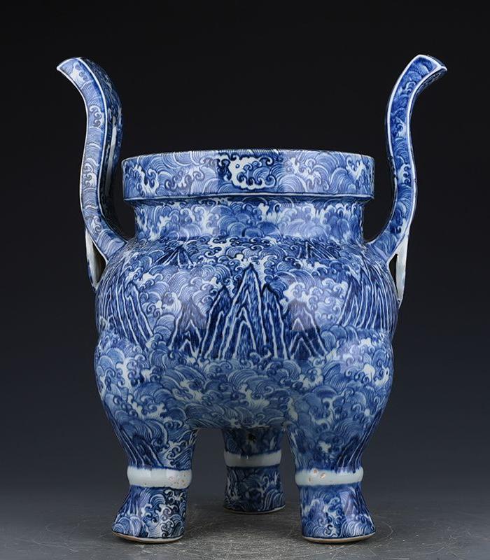 永乐青花海水江崖纹炉