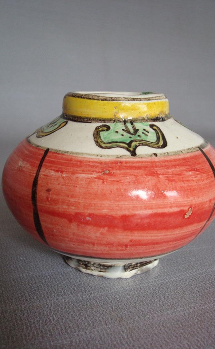 元代红绿彩小罐