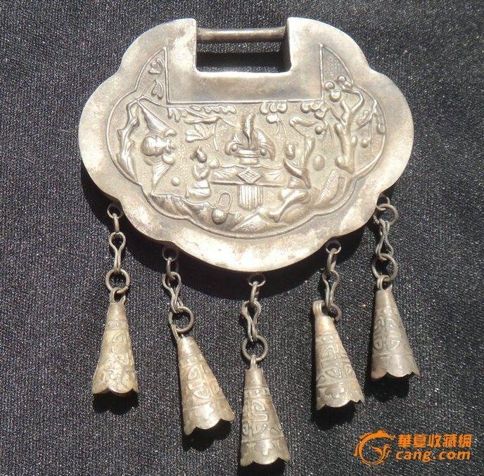 纹银状元及第长命锁6.68x8.6x1.4厘米