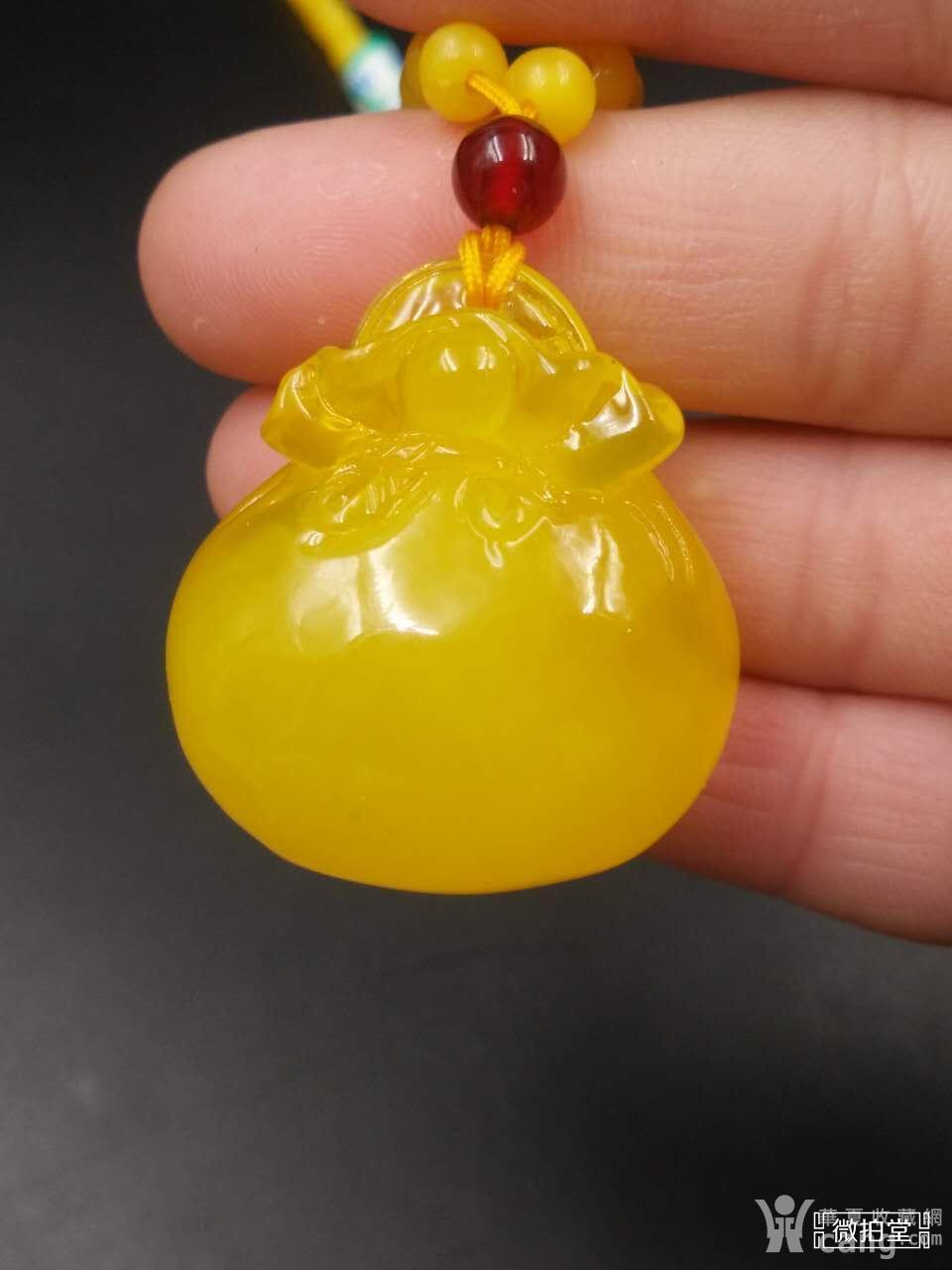 二代蜜蜡钱袋子吊坠