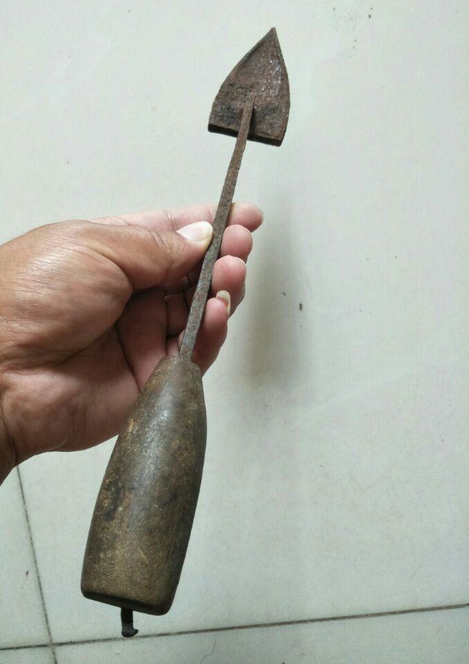 让它进博物馆吧 烙铁刑具