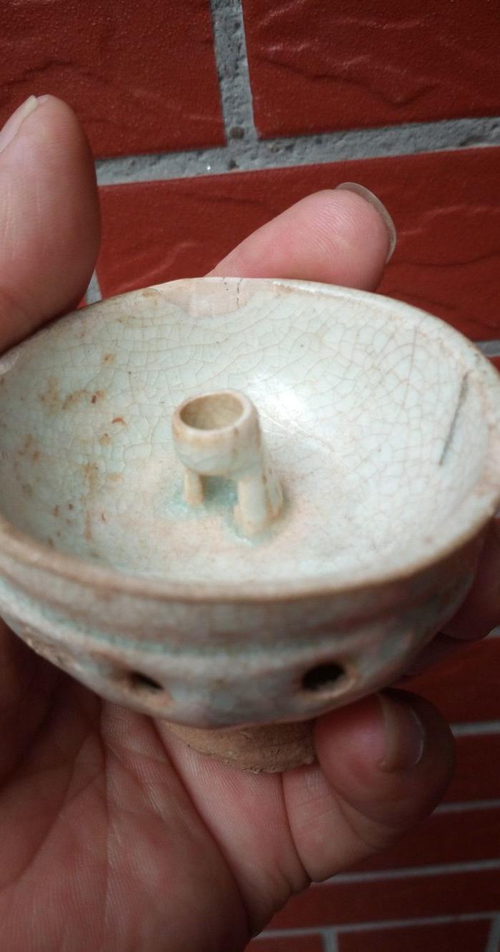 千年以前的双层青油灯盏