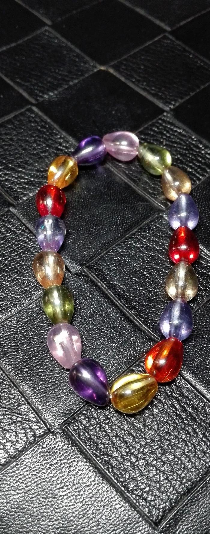 多彩宝石手串