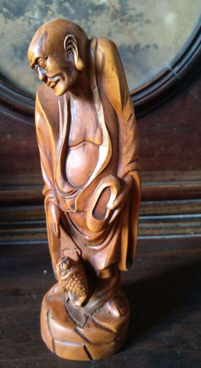 黄杨摆件 罗汉戏蟾_黄杨摆件 罗汉戏蟾价格_黄杨摆件 罗汉戏蟾图片