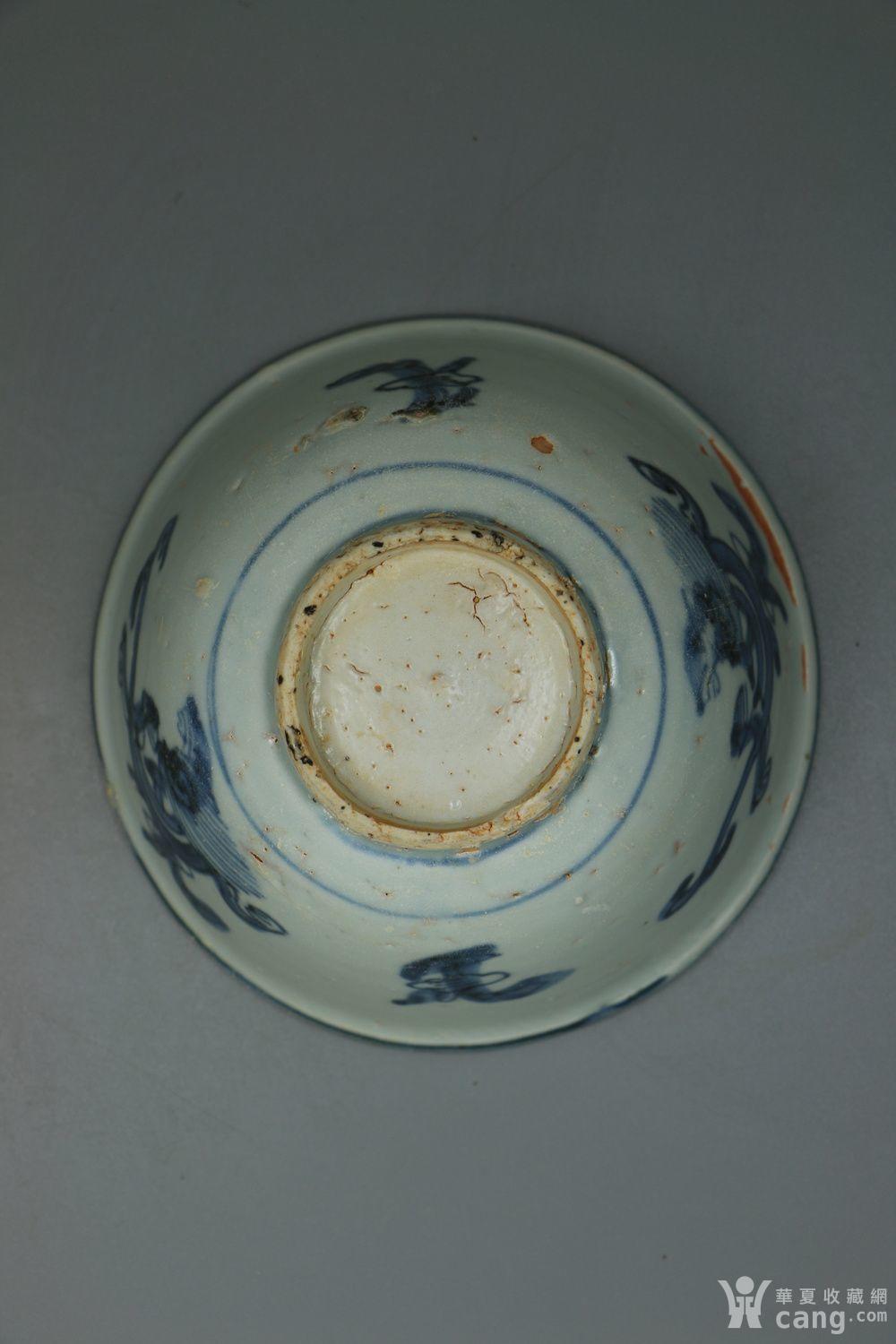 明嘉靖青花回龙纹碗