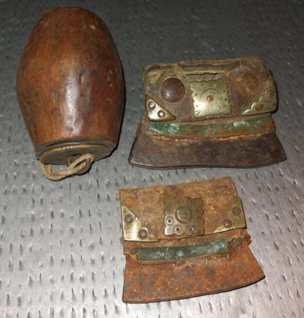 特价民国民俗物品老火镰火绒罐一套3个共458元包老带铜件稀少