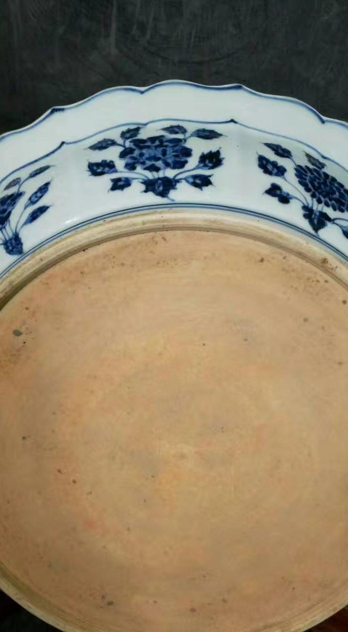 大明宣德青花葡萄纹盘,直径宽40cm高10cm底足宽27cm