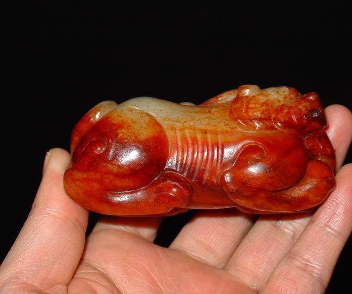 和田玉 血沁辟邪