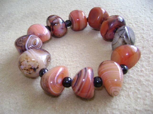 带水胆缠丝玛瑙 极其漂亮的手串