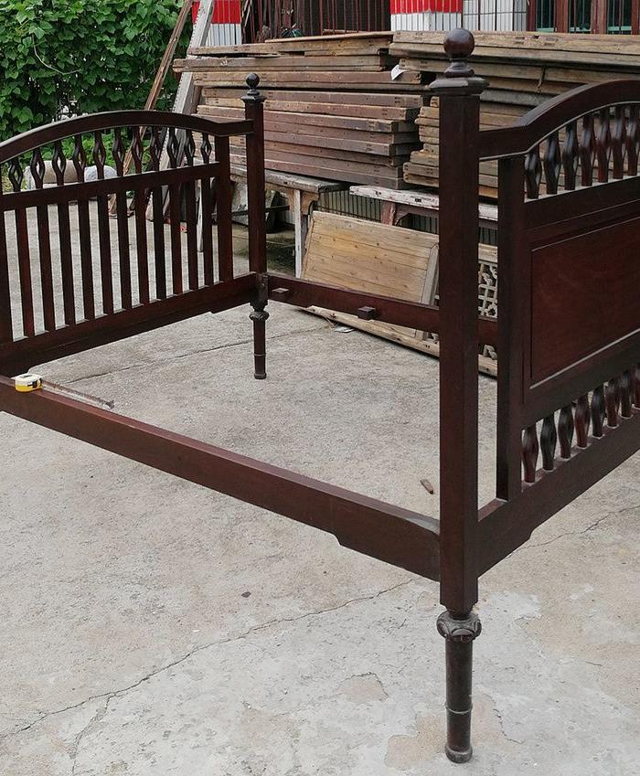 民国 海派 灯笼脚床