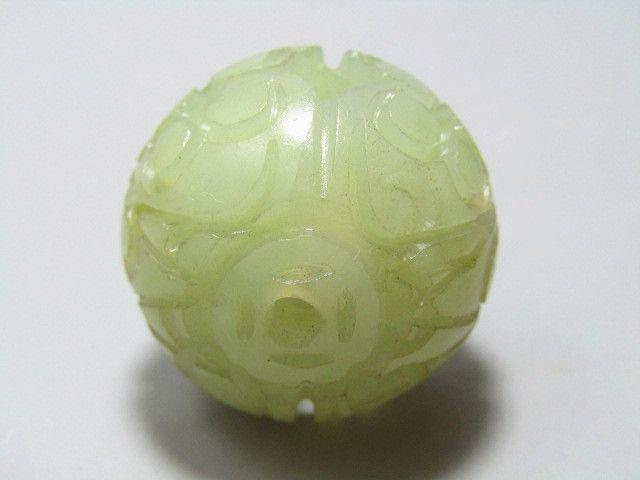 和田玉 镂空透雕 玲珑珠 工艺非常不错