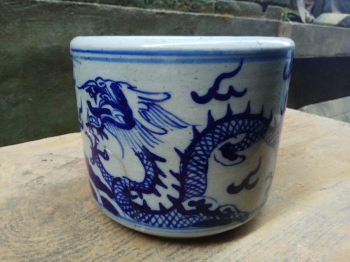 清道光双龙抢球青花大香炉一只