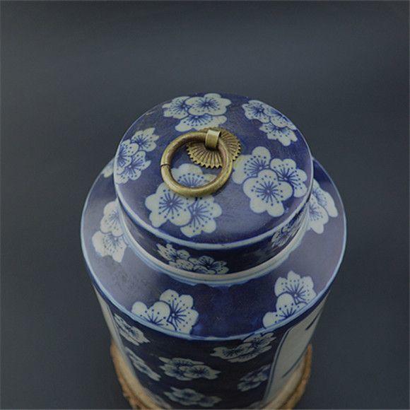清 康熙 一品堂青花瓷拎盖茶叶罐